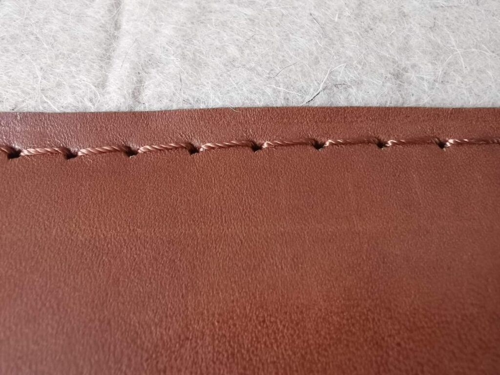 Contoured Saddle Pad detail image