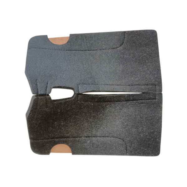 black contoured felt saddle pad