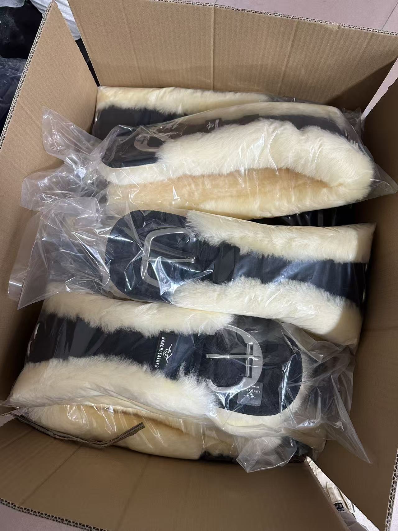 Individual protective bags and carton packing reference.